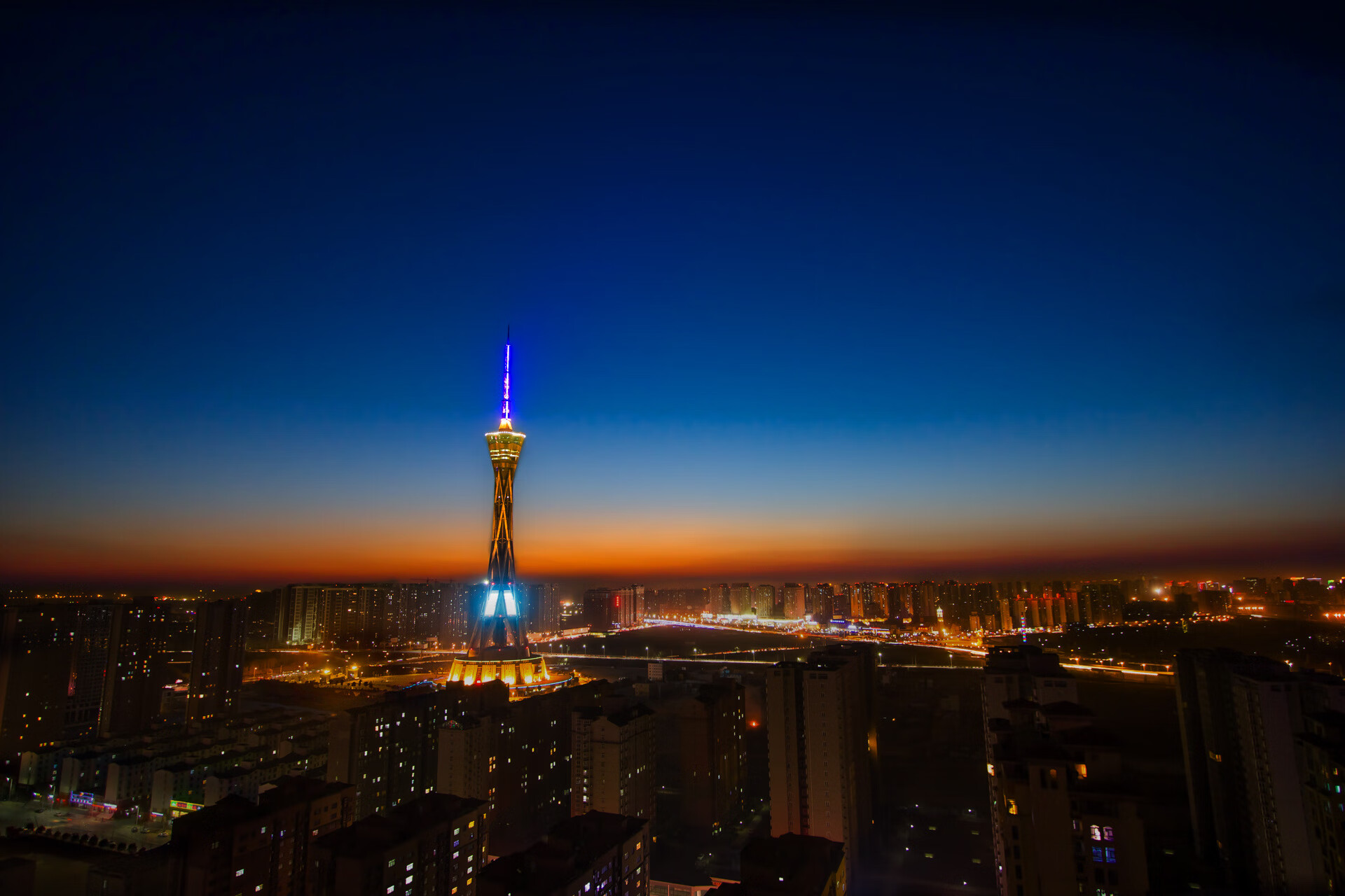 开云体育-“英超冲刺阶段，球队士气高涨”，英超合理冲撞