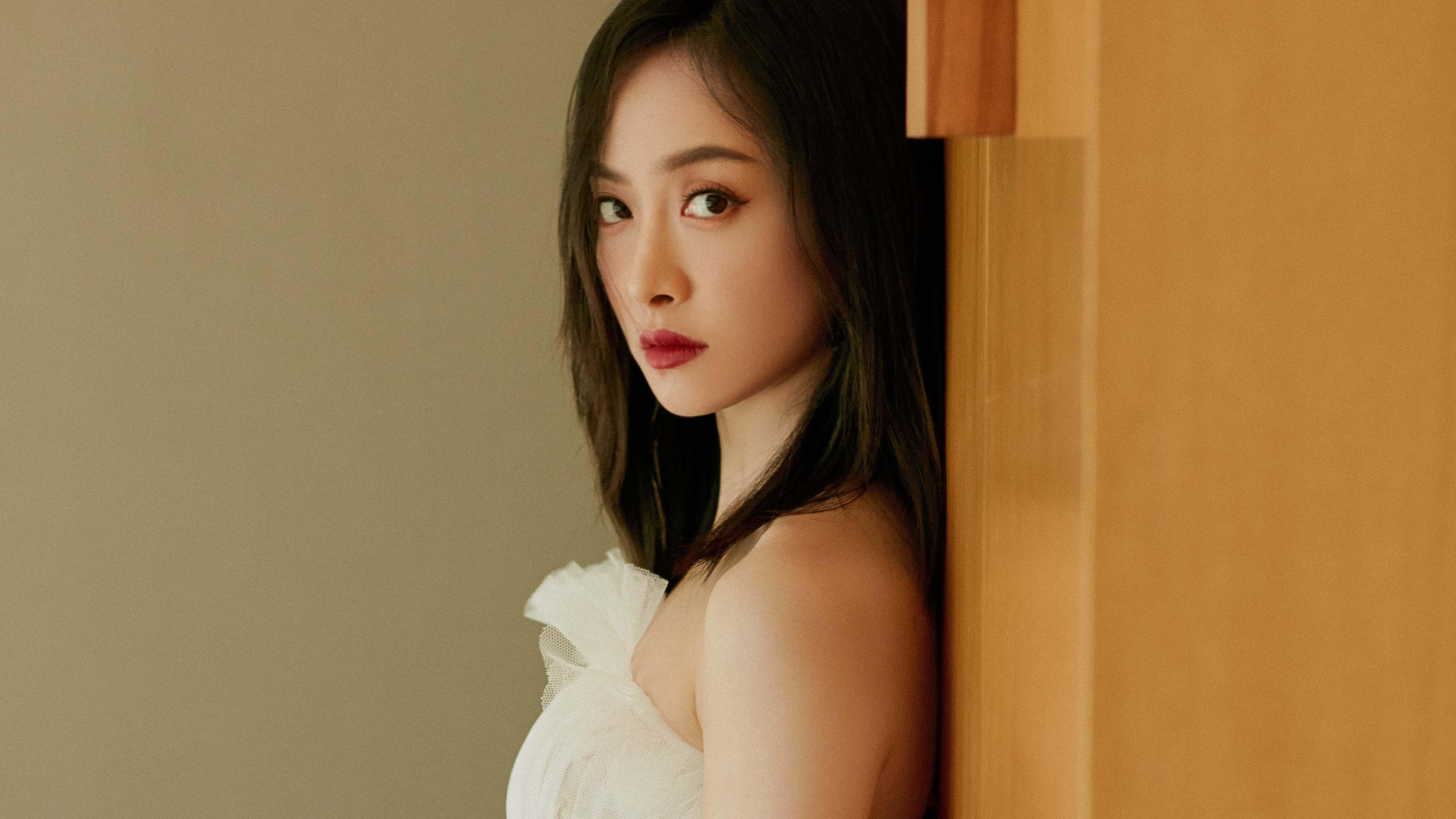 杨瀚森赛后主动总结问题提升成长速度，杨瀚翔个人图片