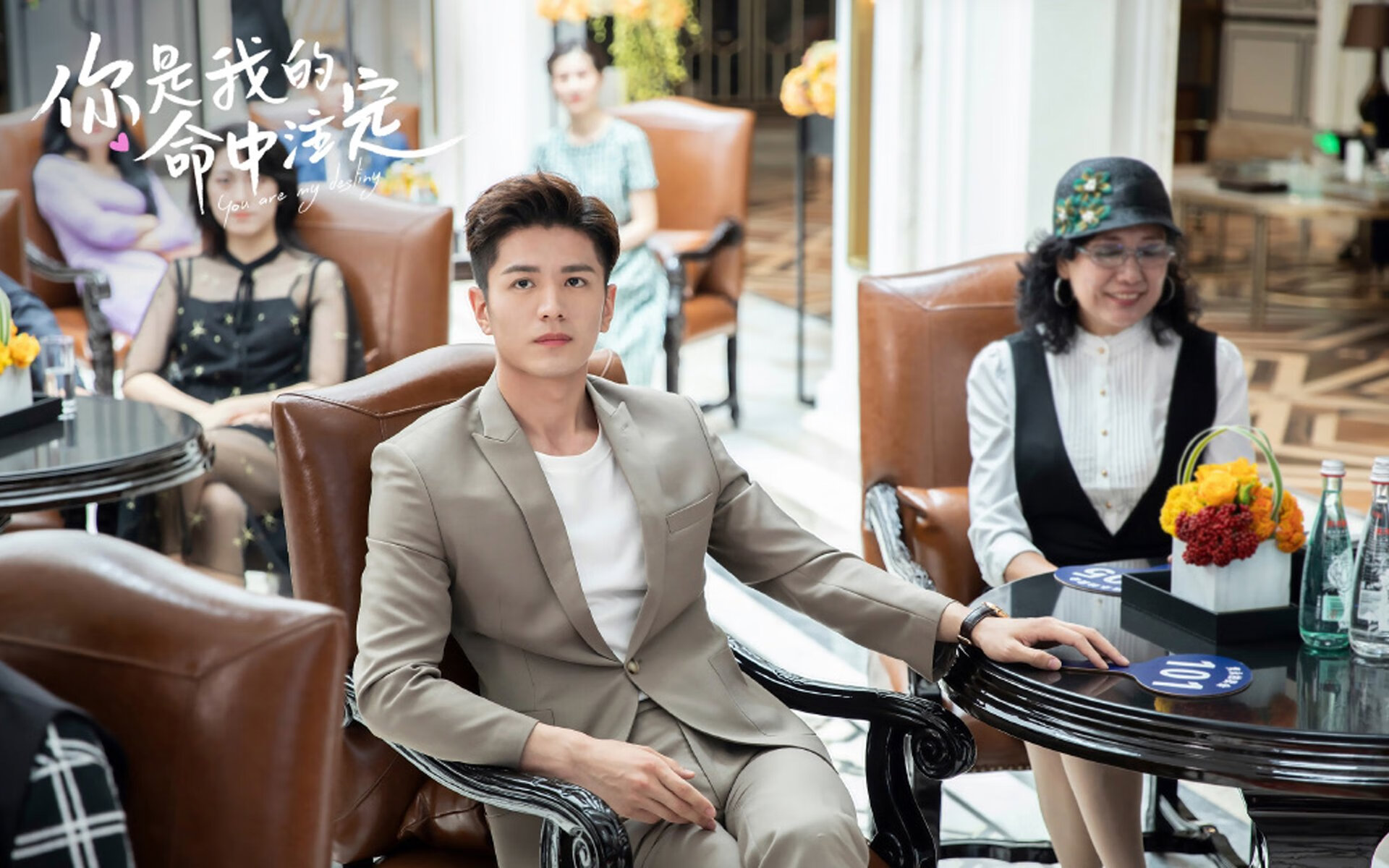 鹈鹕老将鼓励队内新秀保持自信迎接挑战,鹈鹕的新秀